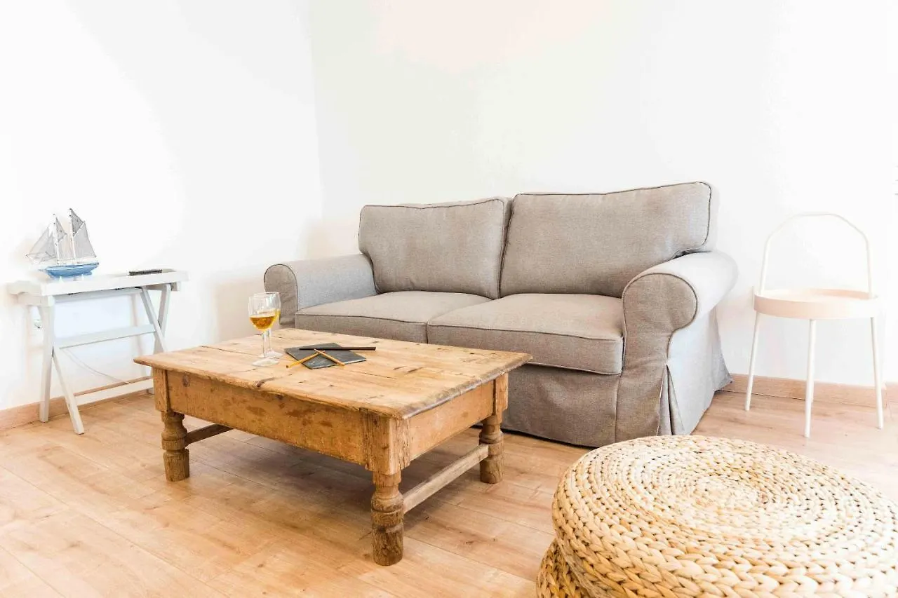 Casa Delfin On Corralejo Center Beach: Wifi, Netflix, Aircon... Holiday home